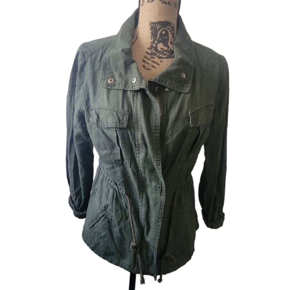 XS Old Navy olive green cargo utility jacket, great condition